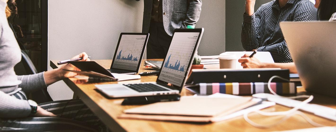 Banner Procesdigitalisering voor kmo's: minder chaos, meer overzicht